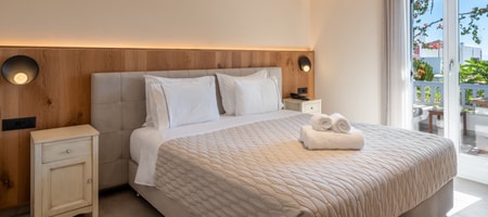 Quadruple Sea View Room (NEW RENOVATED)