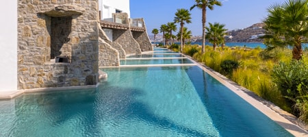 Aeonic Suites and Spa