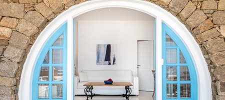 Sea View Apartment- 1 bedroom