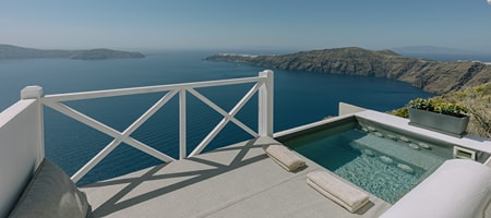 Honeymoon Suite with Caldera View - Outdoor Hot Tub