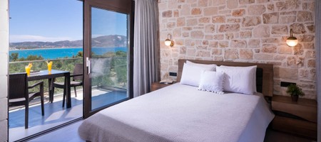 Private Pool | Panoramic Sea & Sunrise View [140 m²]