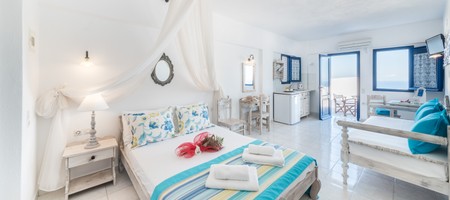 Deluxe Room with Sea View