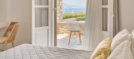 Standard Twin or Double Sea View
