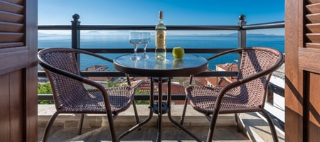 One Bedroom Apartment Sea View