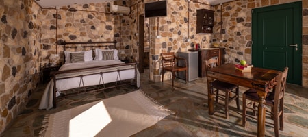 Junior Suite with Sea View "Limeni"