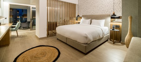 Azure Junior Suite Heated Plunge Pool