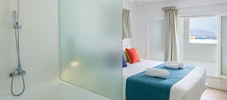 Deluxe Double Room with Side Sea View
