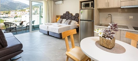 Deluxe Studio with Side Sea View 2-3 Pax
