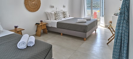 Triple Room Sea View