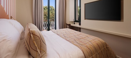 Classic Double Rooms with Private Balcony