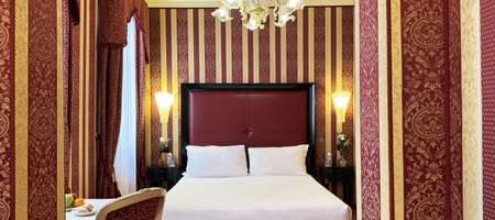 Superior Double/Twin Room Canal View 