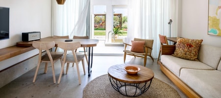 Friends & Family Suite Private Pool Side Sea View