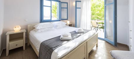 Standard Double Room with Courtyard