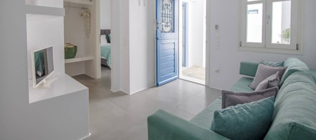 One-Bedroom Apartment with Patio