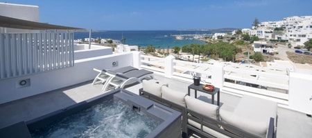 Deluxe Suite with Outdoor Hot Tub & Panoramic Sea View