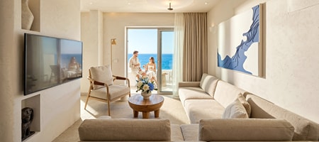 Executive Suite with Private Pool and Sea View