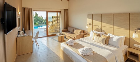 SUITE PRIVATE POOL GARDEN VIEW