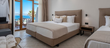 CLASSIC SEA VIEW TRIPLE ROOM