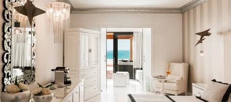 Family Suite Sea View with Whirlpool Spa (JAZZI)