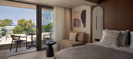 Deluxe Double Room with Partial Sea View 25m²