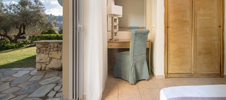 Family Suite Side Sea View