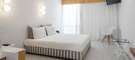 Standard Single Room Sea View