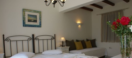 Standard Triple Room Sea View