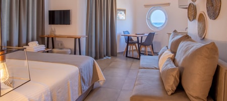 Triple Studio with Unlimited Sea View
