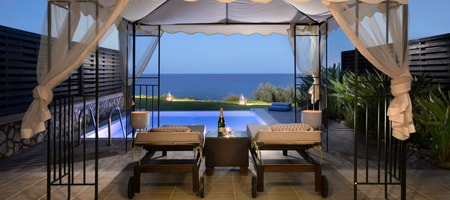 Traditional Villa with private pool