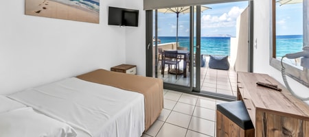 Junior Suite Sea View 4pax