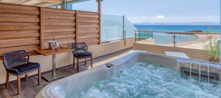 Deluxe Room Sea View with Hot Tub