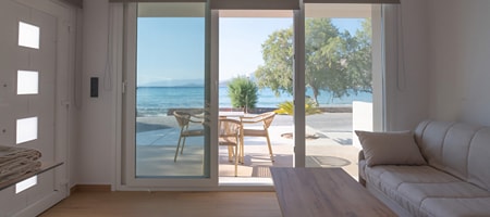 Junior Beach Front Suite Sea View