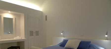 Junior Cave House Suite