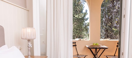 Junior Suite with Garden View