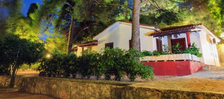 Superior Bungalow for 1-4 persons