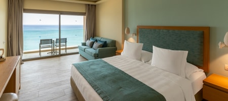 Front Sea View Deluxe Triple Room