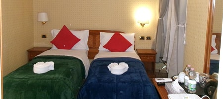Twin Room with Private Bathroom
