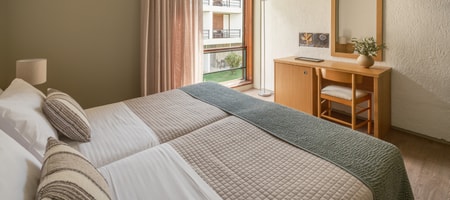 Courtyard View Room Twin/Double
