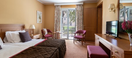 Interconnecting Rooms
