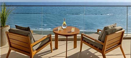 Deluxe Sea View Suite