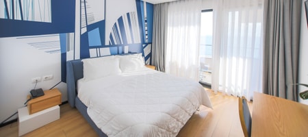 Family Room Deluxe Sea View