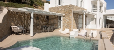 LUXURY MAISONETTE WITH PRIVATE POOL AND SEA VIEW (1A)