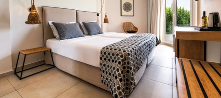 Comfort Room with Garden View