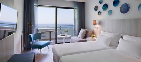 Deluxe Sea View Room