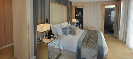 One Bedroom Executive Suite Sea View