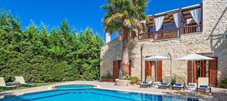 Villa Asteri - Traditional Elegant Villa