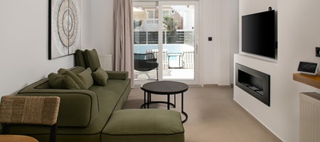 Amelia Villa South