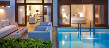 Junior villa waterfront with private pool (one bedroom)