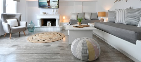 Deluxe 3 Bedroom Apartment with Outdoor Jacuzzi & Partial Sea View (Seasonal Jacuzzi: Open May - Oct)