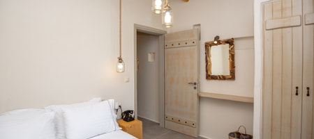 Deluxe One Bedroom Apartment